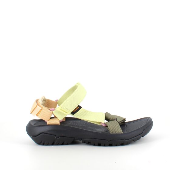 Teva vandresandal med tre justerbare remme i flere farver.