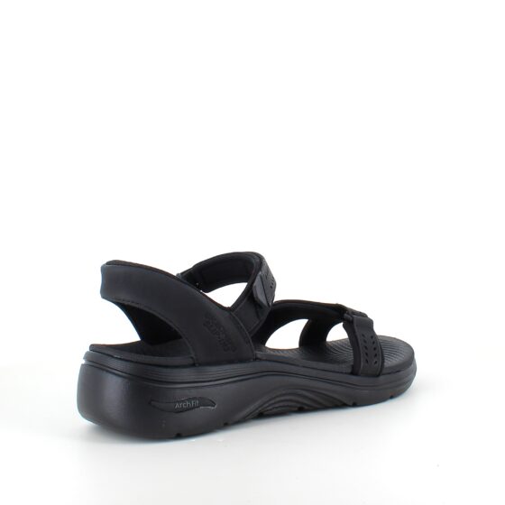 Sort Slip-Ins sandal fra Skechers med god svangstøtte