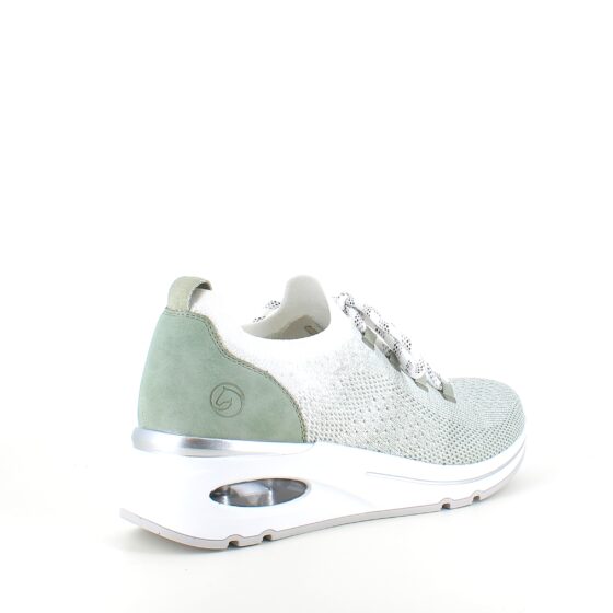 Remonte slip-on sneakers med god svangstøtte.