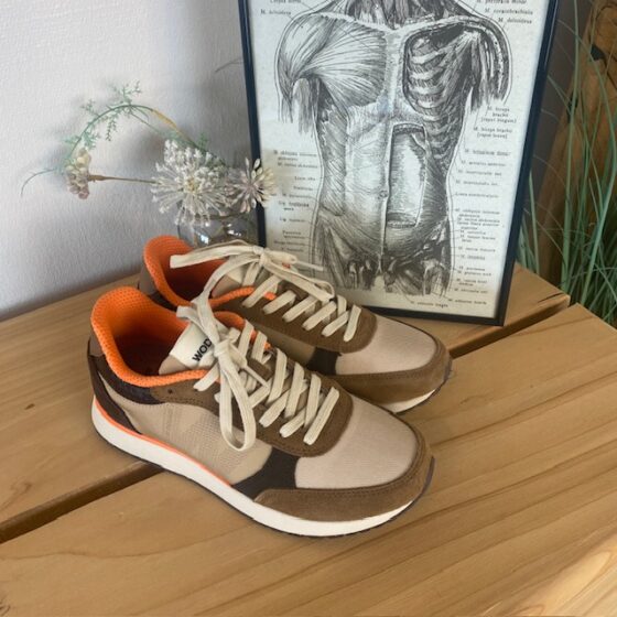 Smart Woden sneakers med svangstøtte og komfort