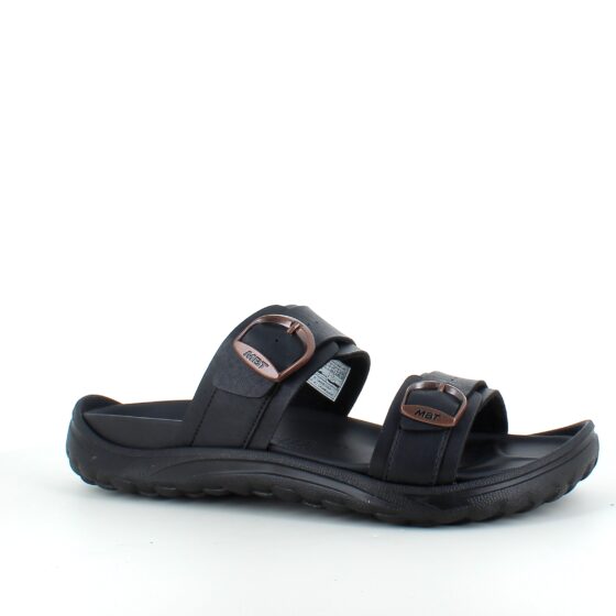 Sort herre slip on sandal fra MBT med ergonomisk fodseng