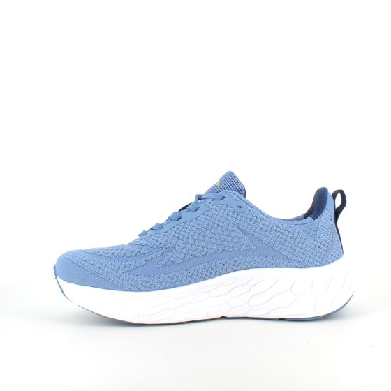 Blå sneakers med åndbar overdel