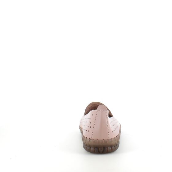 Beige ballerinasko med fint, perforeret mønster
