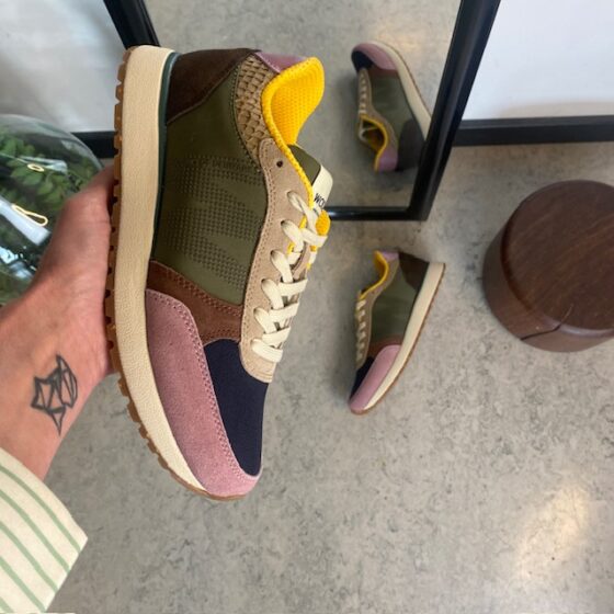 Smart Woden sneakers med svangstøtte og komfort
