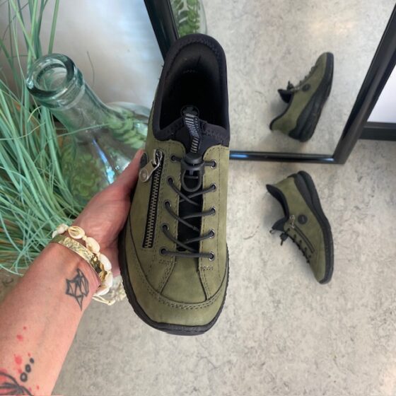 Olivengrøn Rieker slip-on sneakers