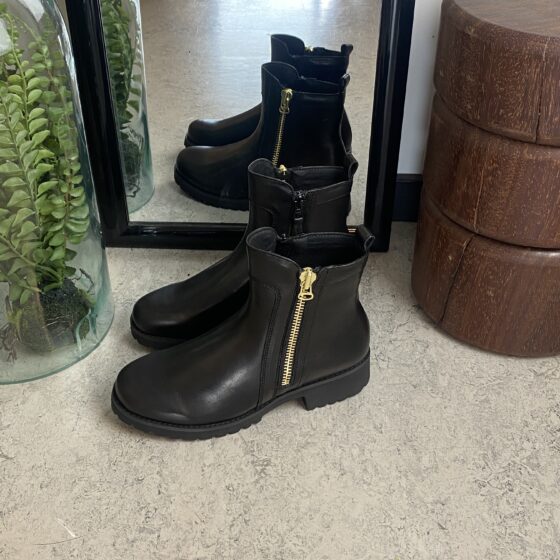 Elegant Green Comfort læderstøvle i sort