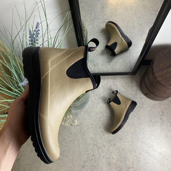 Green Comfort gummistøvle i Taupe med svangstøtte