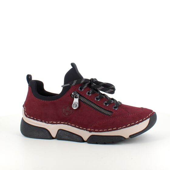 Bordeux sneakers fra Rieker med god stødabsorbering
