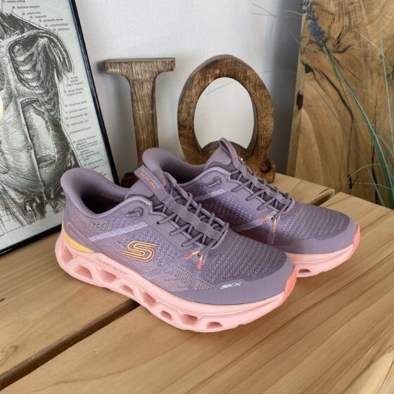 Skechers slip-in med masser af komfort