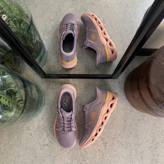 Skechers slip-in med masser af komfort