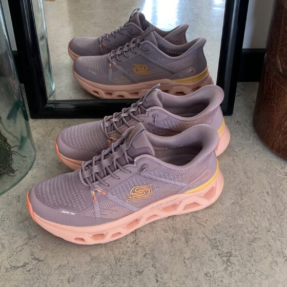 Skechers slip-in med masser af komfort