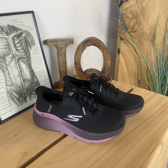 Skechers slip-ins med Max Cushion sål