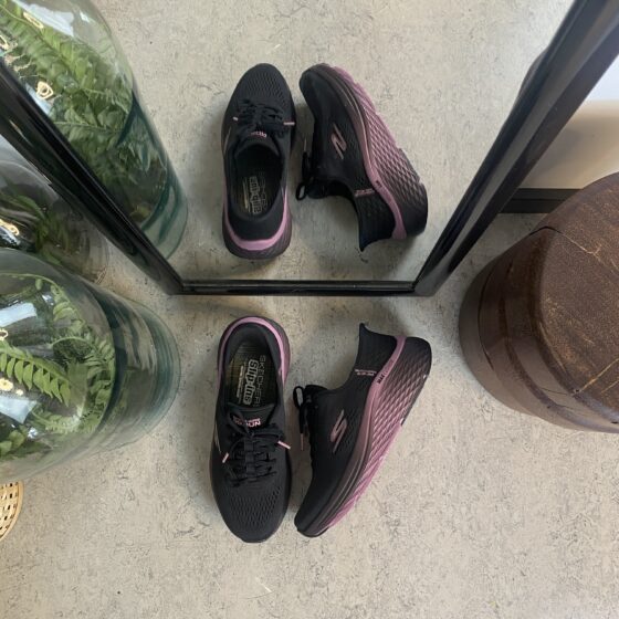Skechers slip-ins med Max Cushion sål