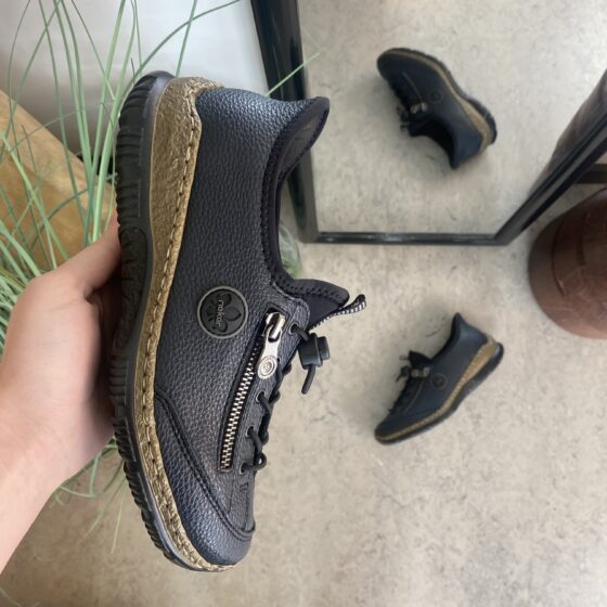 Mørkeblå Rieker slip-on sneakers