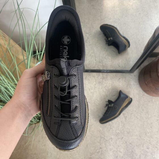 Mørkeblå Rieker slip-on sneakers