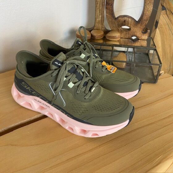 Skechers Slip-in sko i grøn med Glide-Step Altus