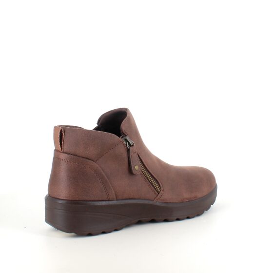 Elegant brun støvlet med meomory foam fra Skechers