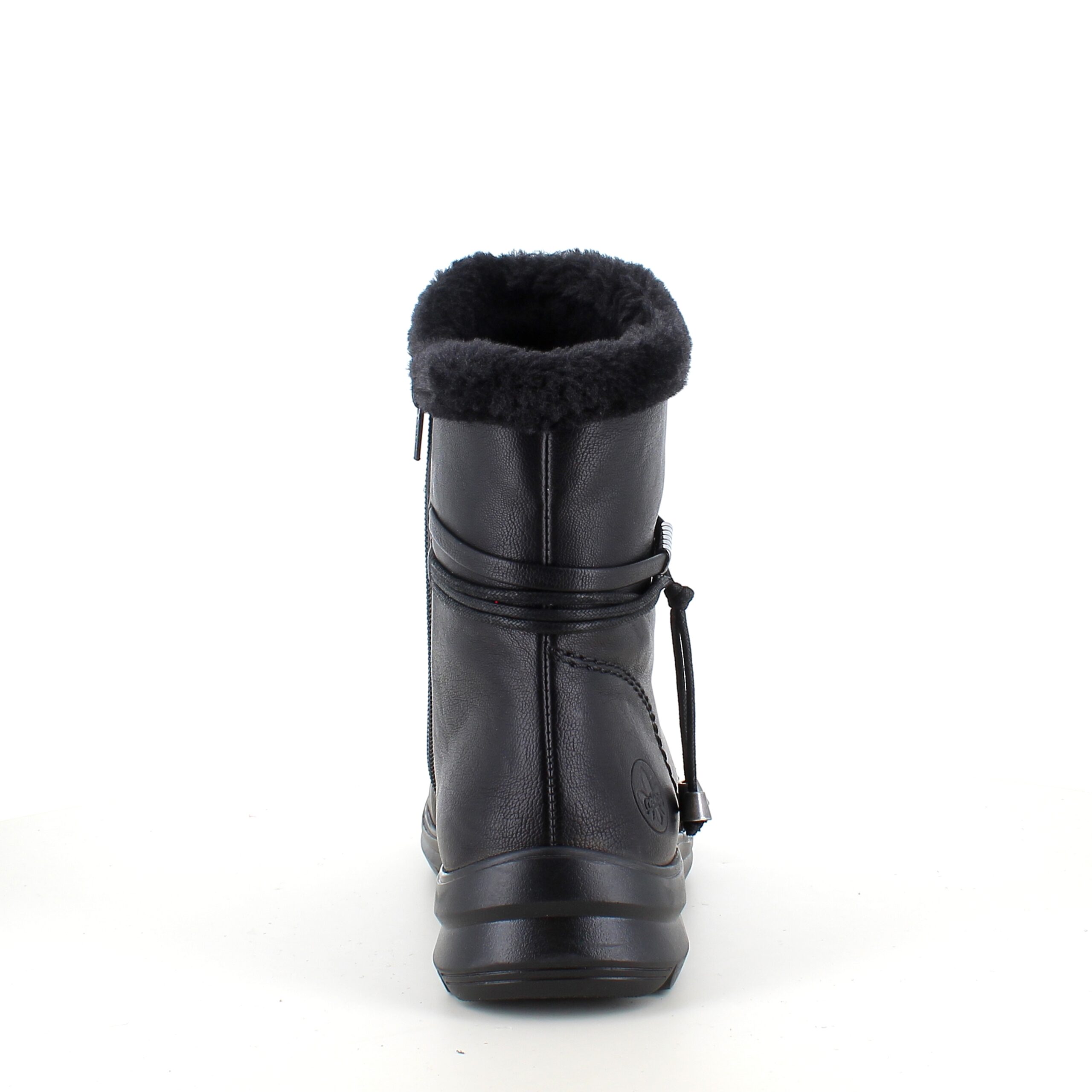 Sort Rieker støvle med elegante detaljer